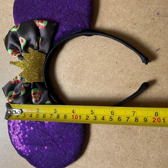 Disney Villains "Evil Queen from Snow White" Girls Head Band - Picture 6 of 6
